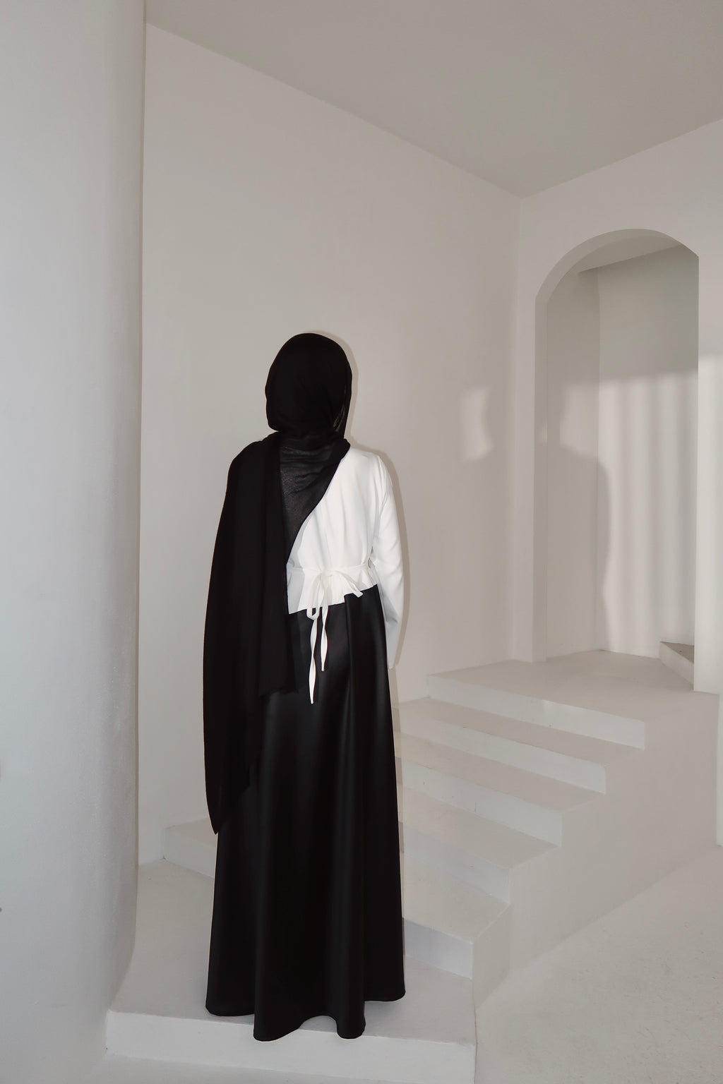 Swan Dress-White&Black