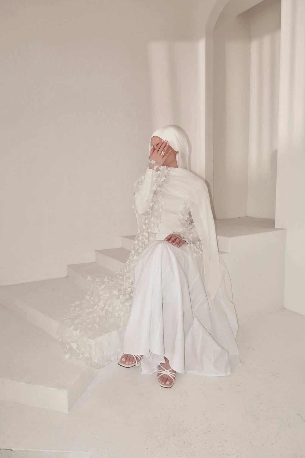 Butterfly Abaya-White