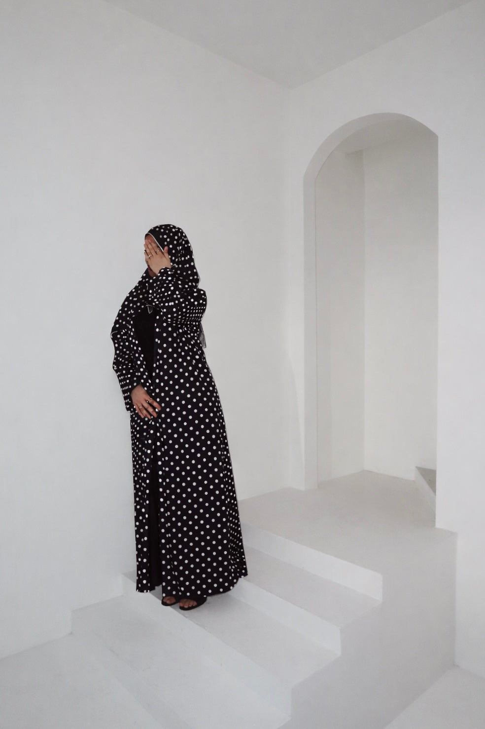 Polka Dot Abaya-Black