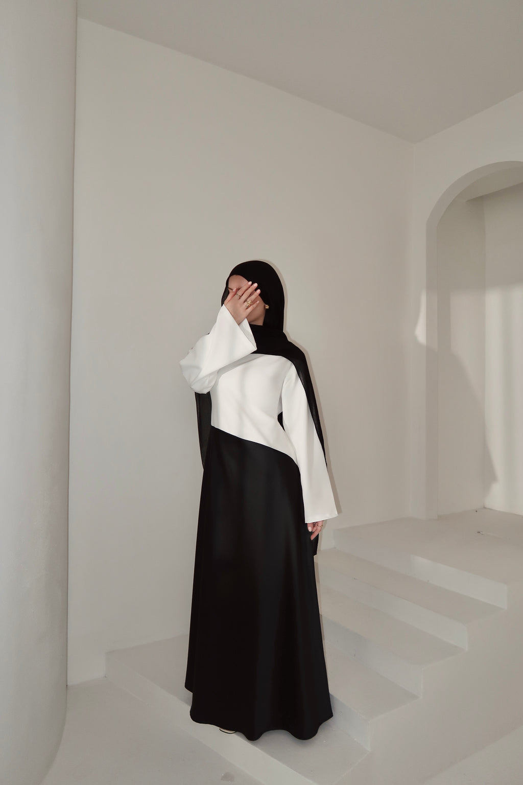 Swan Dress-White&Black