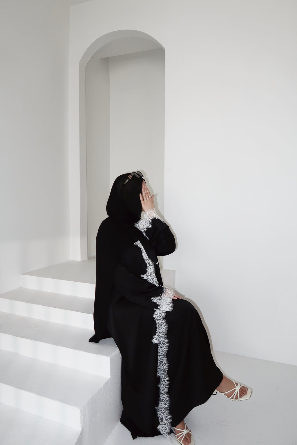 Lace Abaya Set-Black