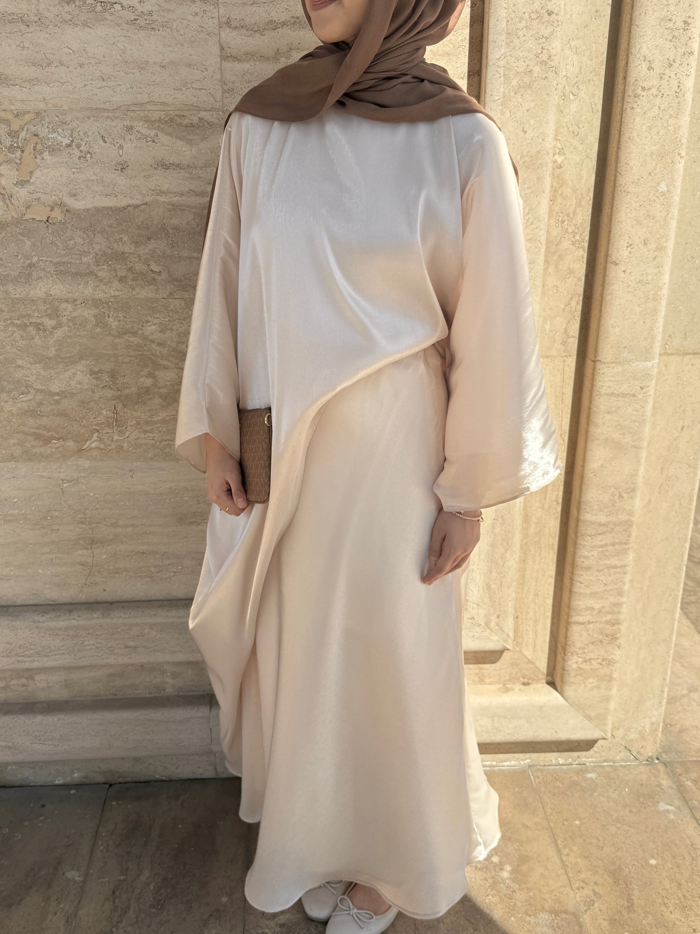 The Flowy Top-Beige